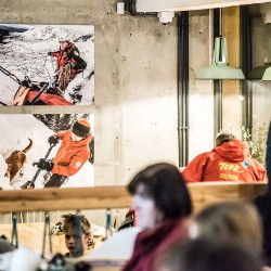 Życie, poświęcenie, odwaga, pasja - codzienna praca ratowników TOPR - zdjecie nr 14